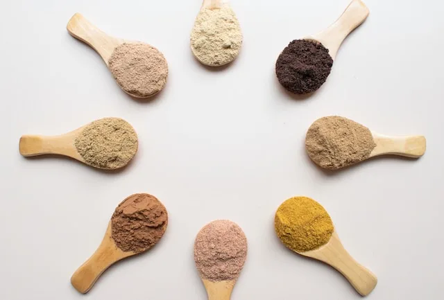 米粉と上新粉/白玉粉/もち粉の違いとは？それぞれの特徴と使い分け方を解説